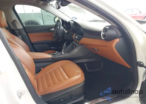 2018 Alfa Romeo Giulia Ti Lusso Awd из США, поврежденный, VIN ZARFAEEN0J7567316